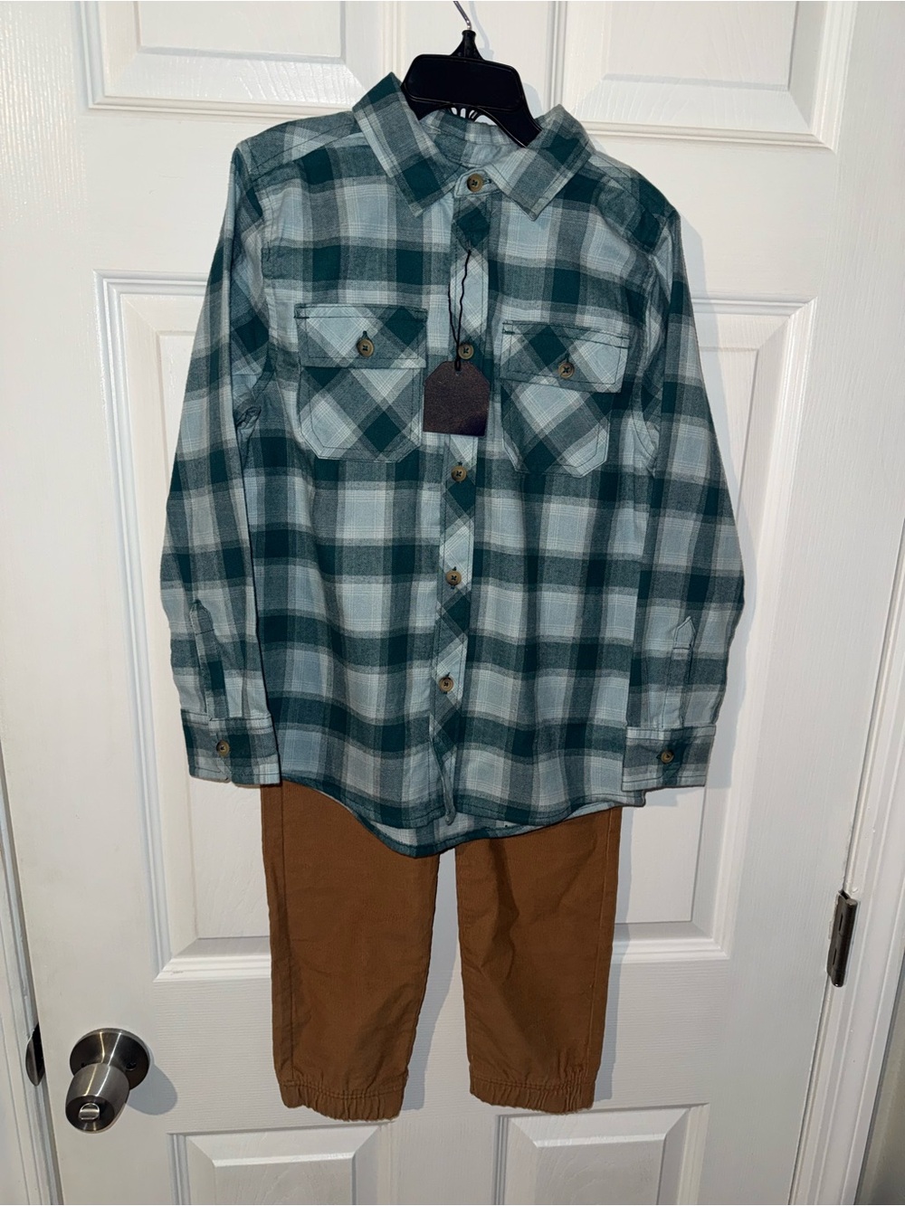 Ben Sherman boys Green and White Plaid Shirt with Brown Jogger Pants size 7 NWT